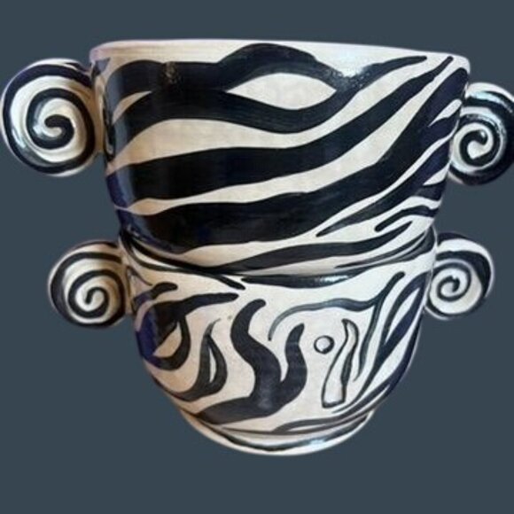 Two Zebra Swirl Studio Art Bowls Spiral Handles 5" x 3" Boho Chic Black White - Picture 6 of 12